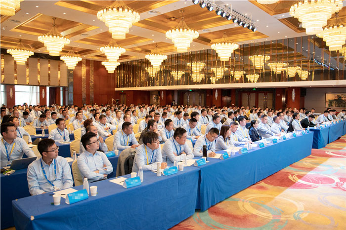 新起点、新征程、乘风破浪、砥砺前行——众能联合管理层大会在南京隆重召开-1.jpg 新起点、新征程、乘风破浪、砥砺前行——众能联合管理层大会在南京隆重召开-1.jpg